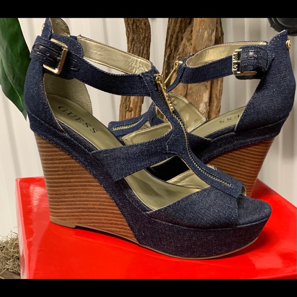 Dark blue fabric